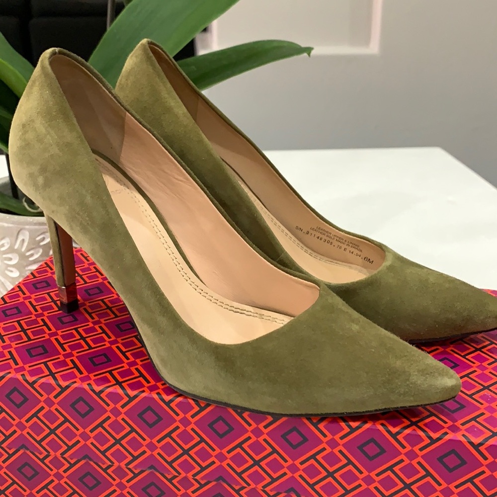 Tory Burch suede pumps 6M